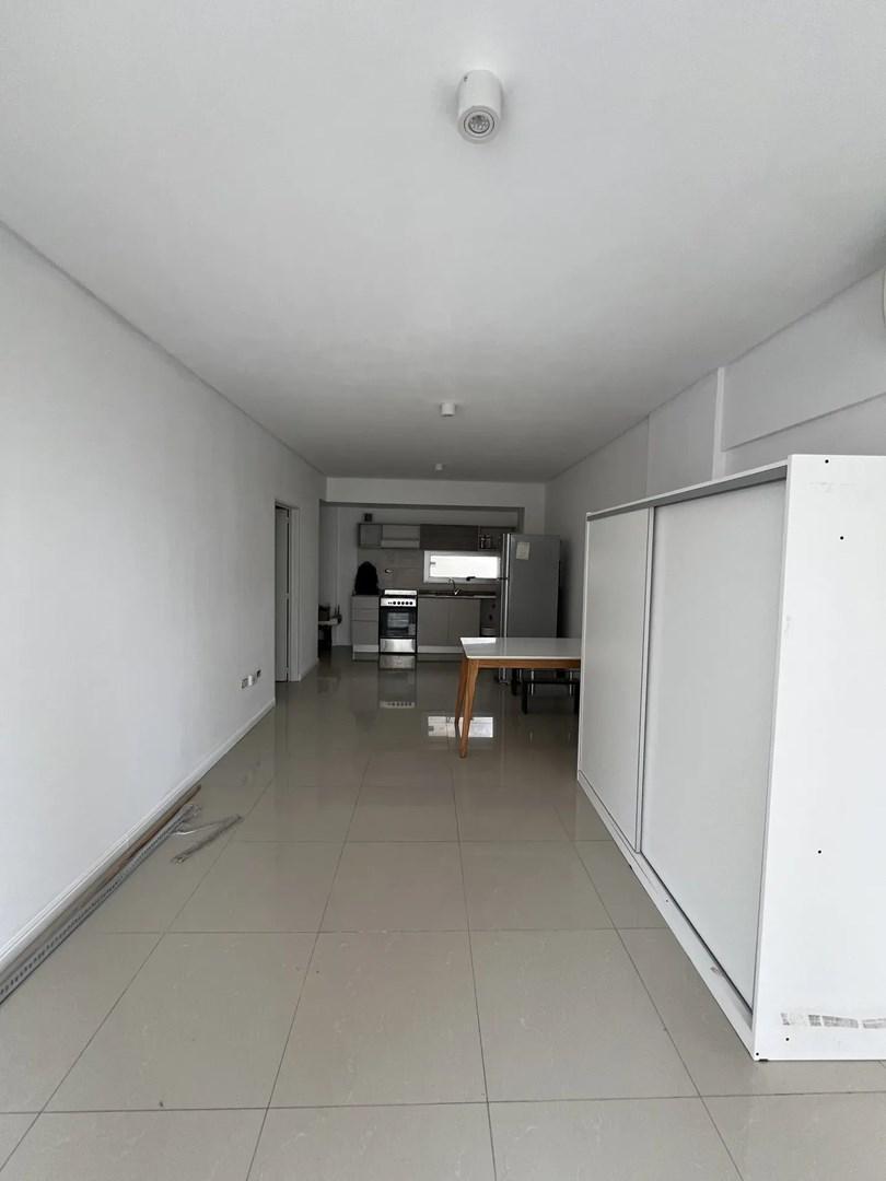 Foto de Departamento Monoambiente en Venta en Villa del Parque, Capital, imagen 2