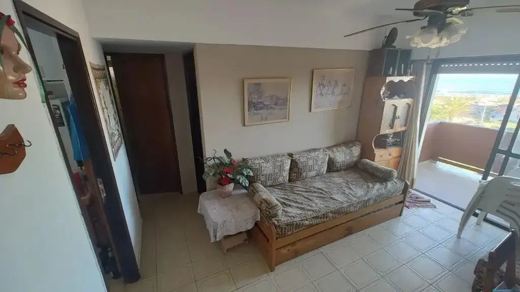 Departamento  en Venta en Villa Gesell, Costa Atlántica, Buenos Aires 3