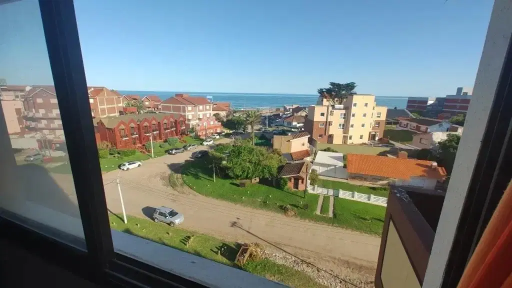 Departamento  en Venta en Villa Gesell, Costa Atlántica, Buenos Aires 2