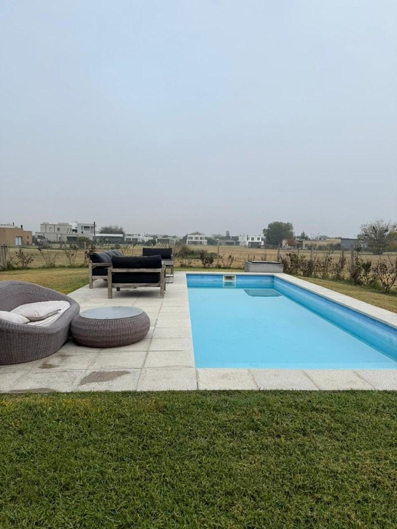 Casa Quinta  en Venta en San Sebastian, Escobar, G.B.A. Zona Norte