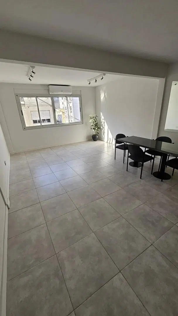 MONOAMBIENTE LUMINOSO EN RECOLETA - 36 M2 3