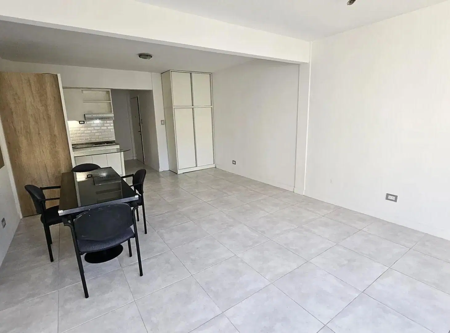 MONOAMBIENTE LUMINOSO EN RECOLETA - 36 M2 4