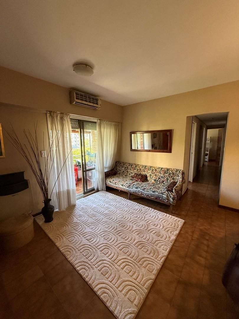 Foto de VENTA DEPARTAMENTO 3 AMBIENTES CON BALCON EN CABALLITO CON COCHERA!, imagen 5