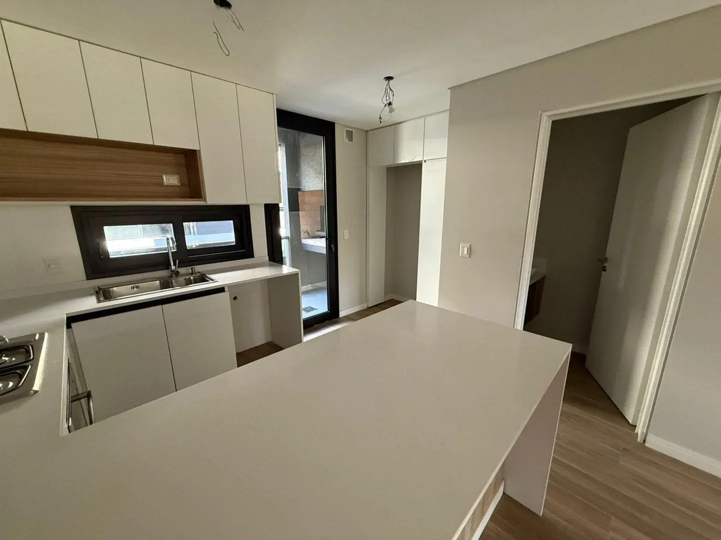 Departamento en Venta 4 ambientes con balcón, parrilla y cochera  en Florida, Vicente López, G.B.A. 2