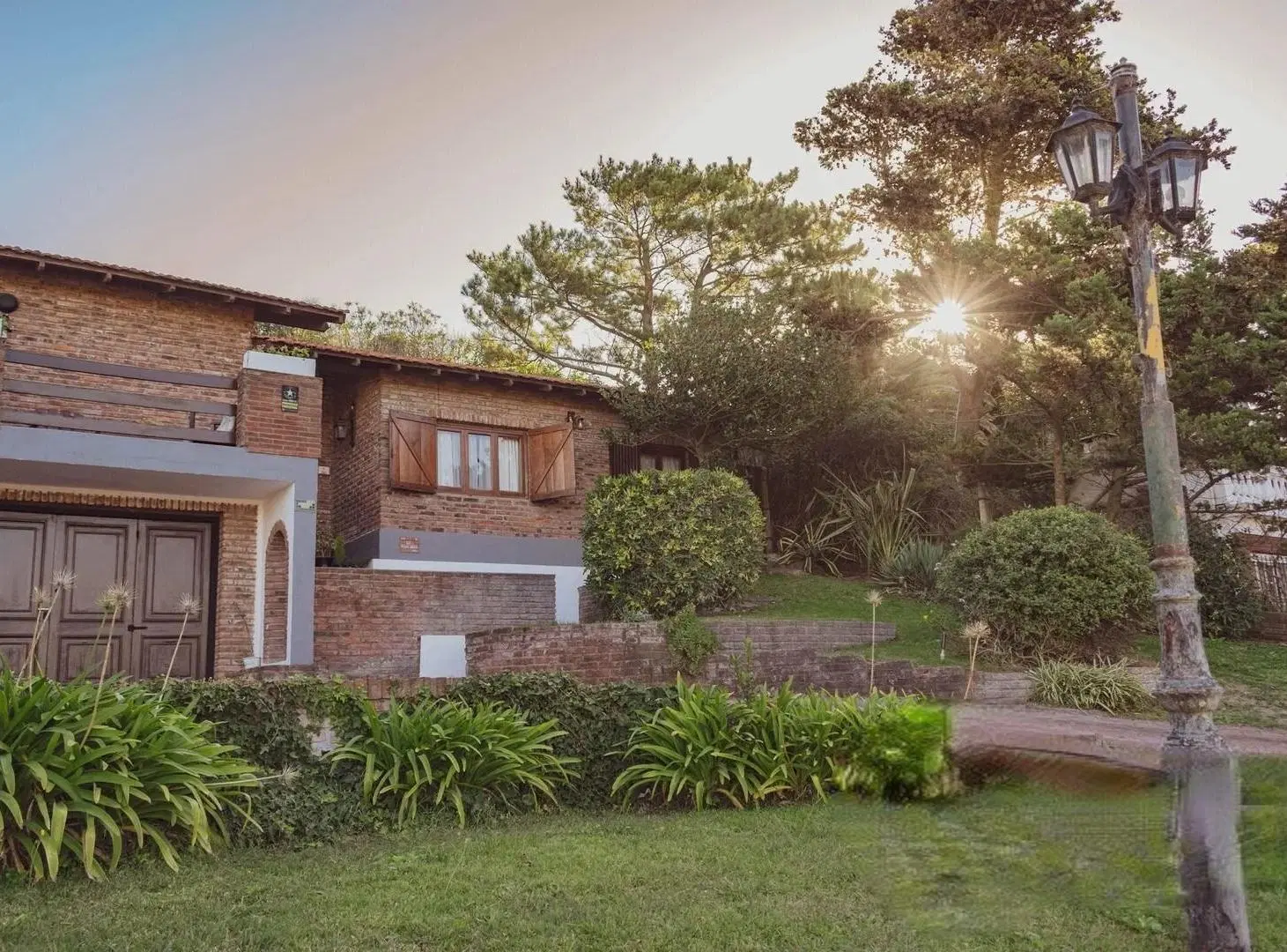 Casa Chalet  en Venta en Villa Gesell, Costa Atlántica, Buenos Aires 3