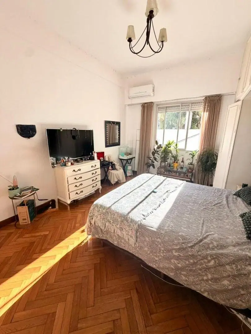 Departamento en venta en Recoleta de 101 m² con tres dormitorios y pisos de parquet 5