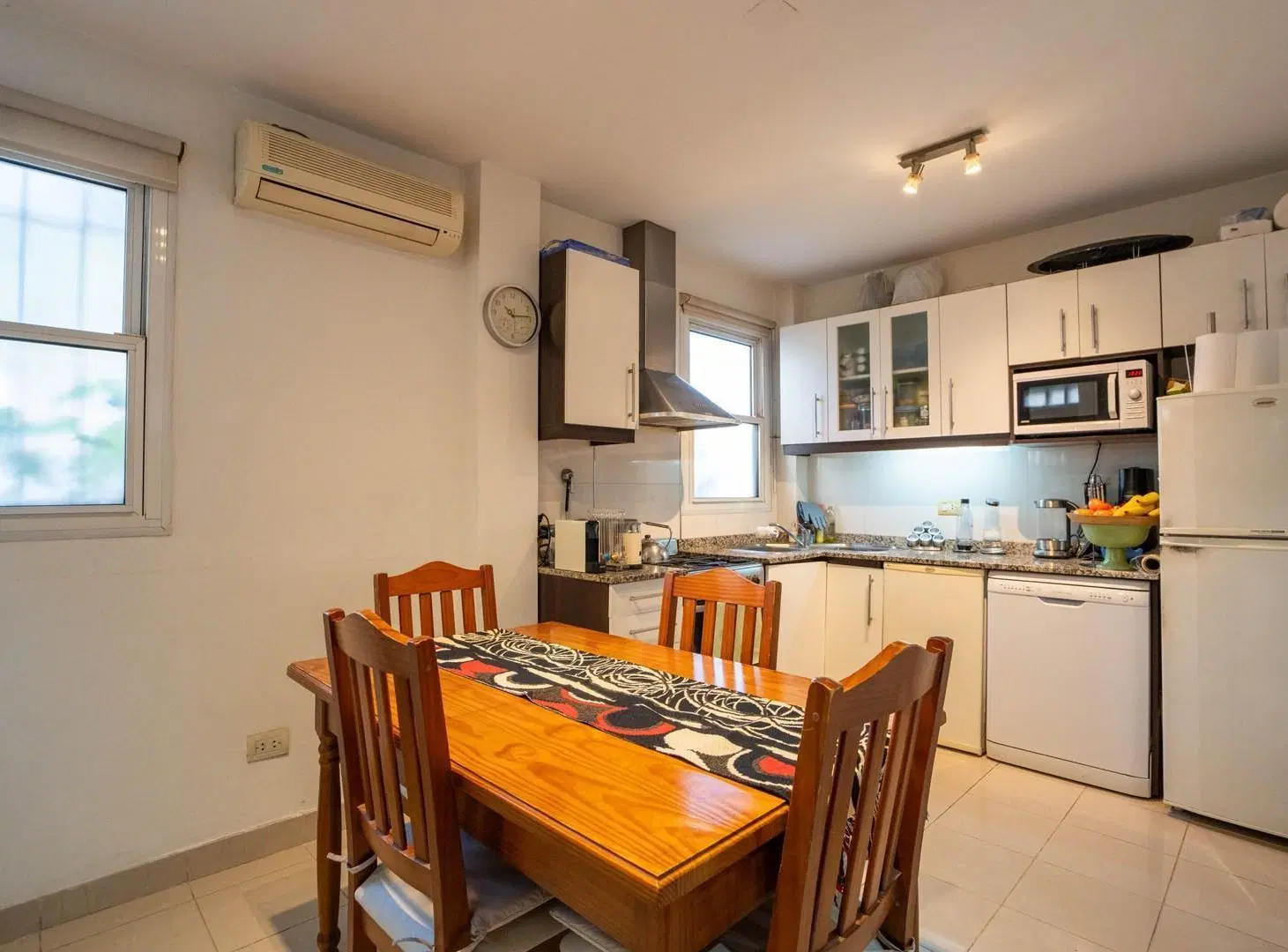 Casa Chalet en Venta 4 ambientes con jardín, parrilla y cochera en Florida, Vicente López, G.B.A. Zo 4