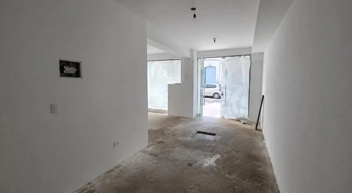 Local comercial de 210 m² a estrenar en Colegiales 5
