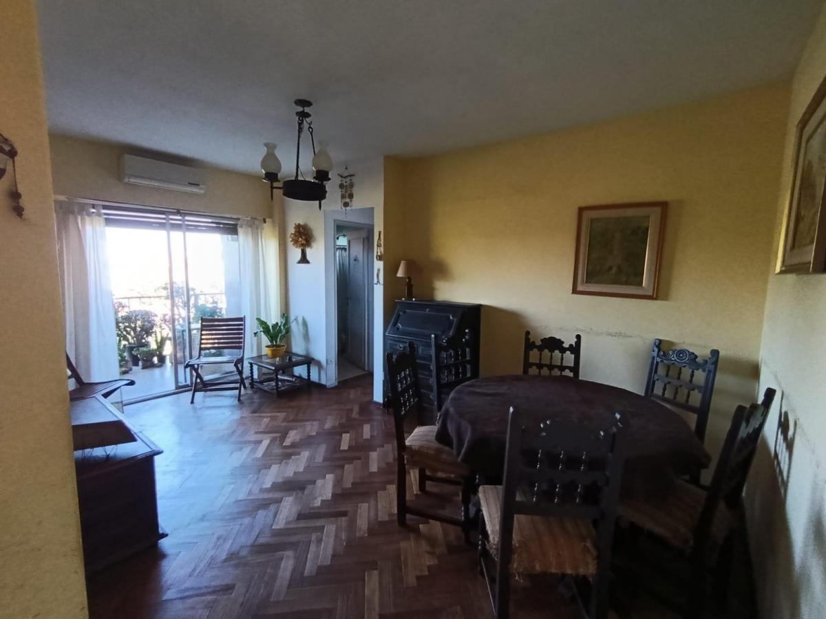 Foto de Departamento de 62 m² de 3 ambientes en Belgrano con balcon, imagen 2