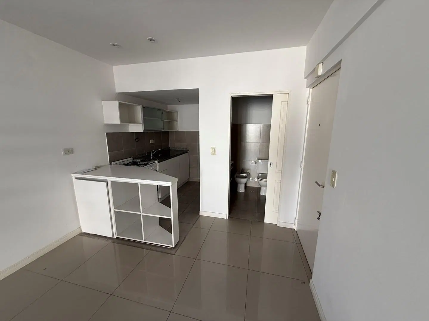 VENTA DUPLEZ 3 AMBIENTES CON BALCON Y BALCON TERRAZA EN RECOLETA/PALERMO! 2