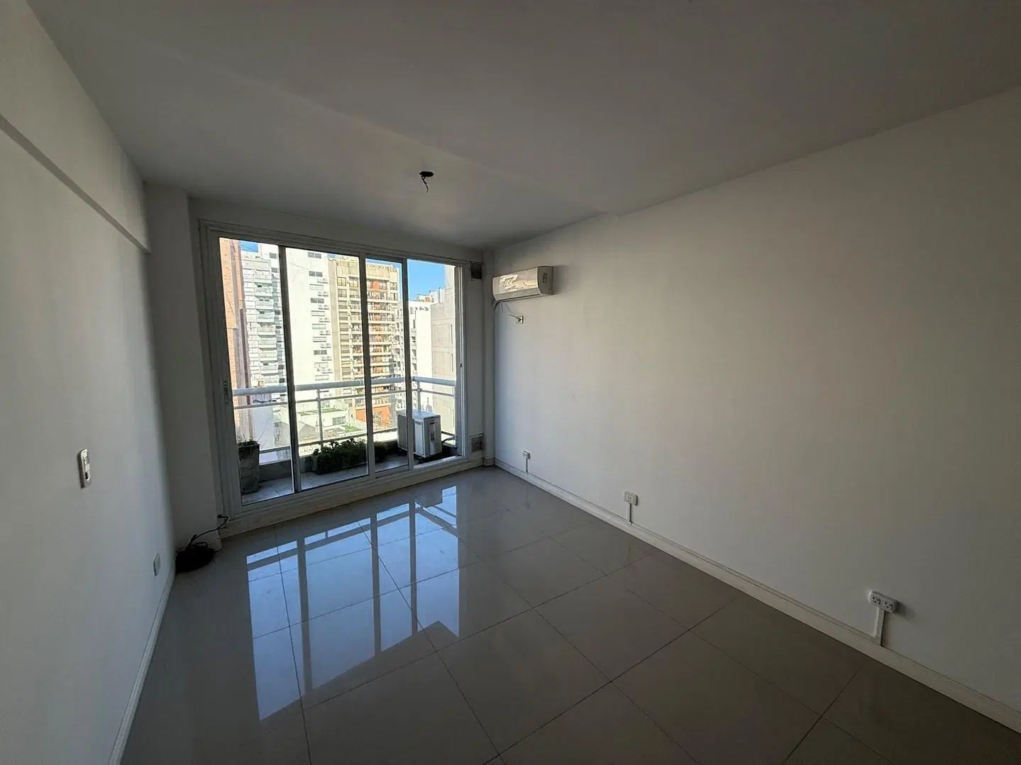 VENTA DUPLEZ 3 AMBIENTES CON BALCON Y BALCON TERRAZA EN RECOLETA/PALERMO! 4