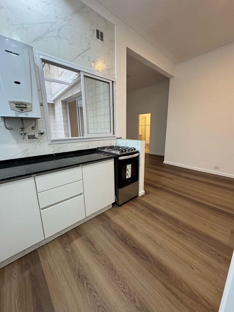 Foto de Departamento en Venta monoambiente con patio en Caballito, Capital, imagen 3