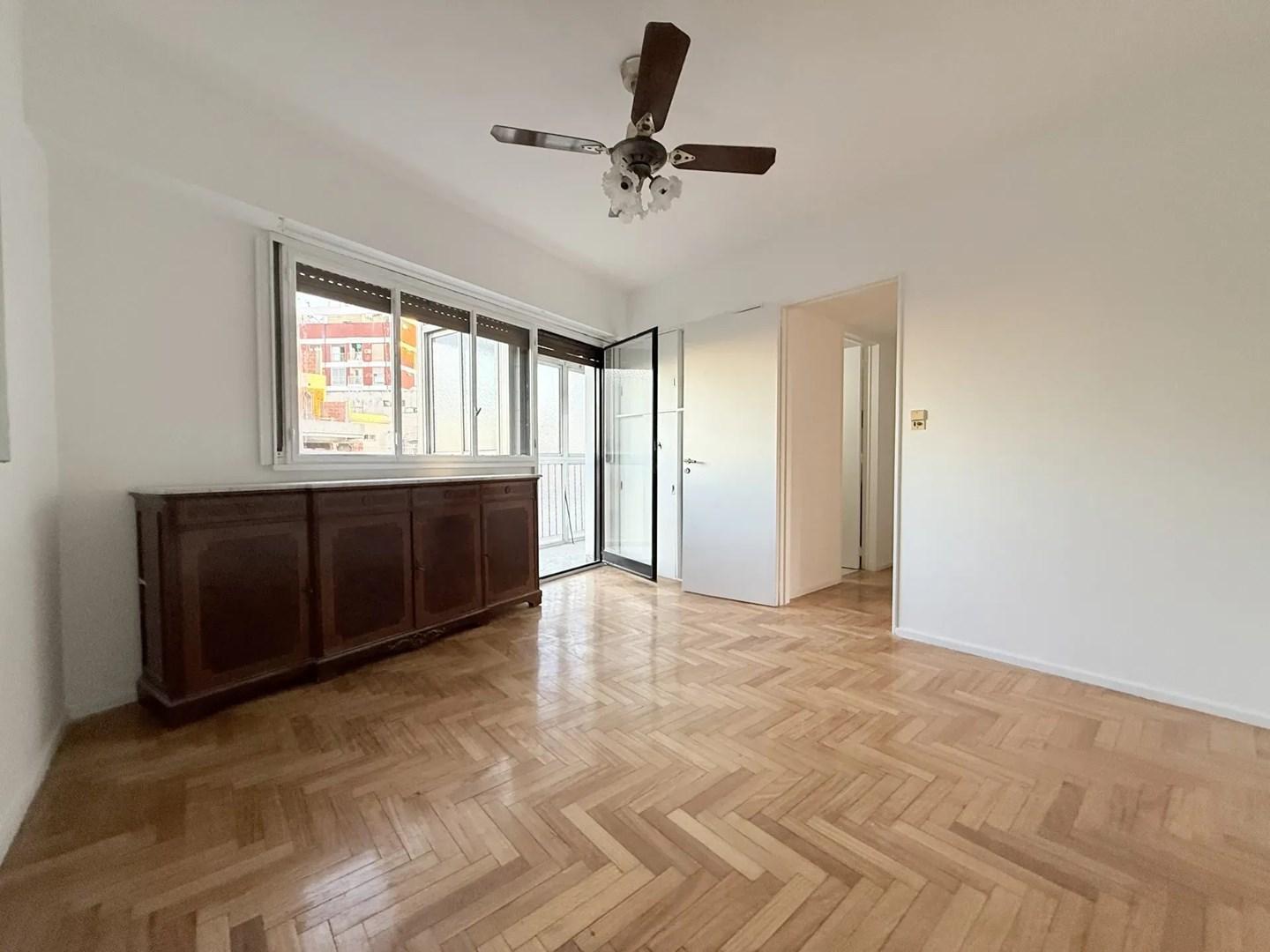 Foto de Departamento en Venta 4 ambientes con balcón en Villa Crespo, Capital, imagen 1
