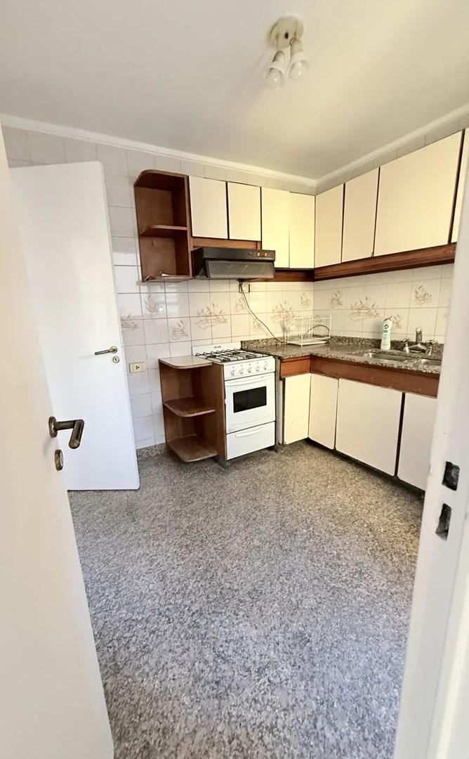 Foto de Departamento en Venta 4 ambientes con balcón en Villa Crespo, Capital, imagen 4