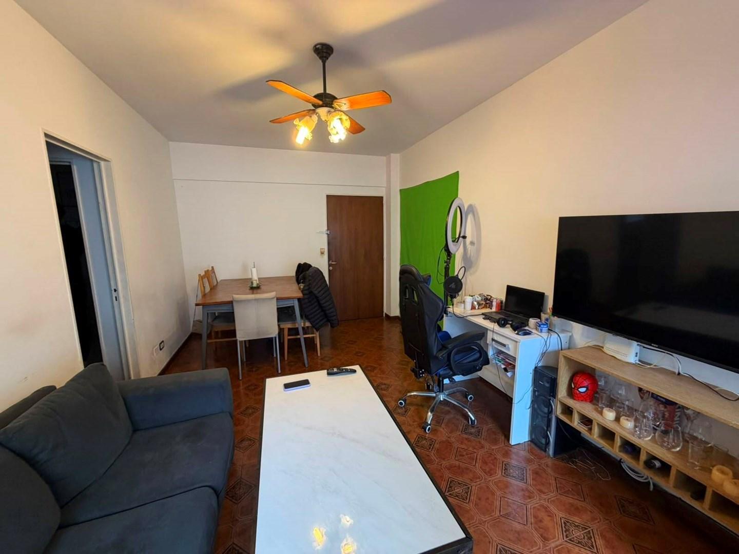 Foto de Departamento en Venta 2 ambientes con patio, parrilla y cochera en, imagen 3