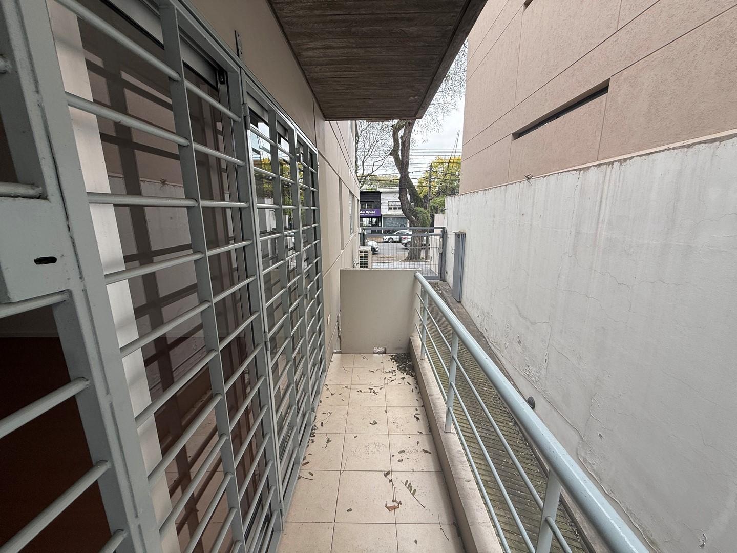 Foto de ALQUILER DEPARTAMENTO 2 AMBIENTES EN ACASSUSO, SAN ISIDRO, CON COCHERA, imagen 5