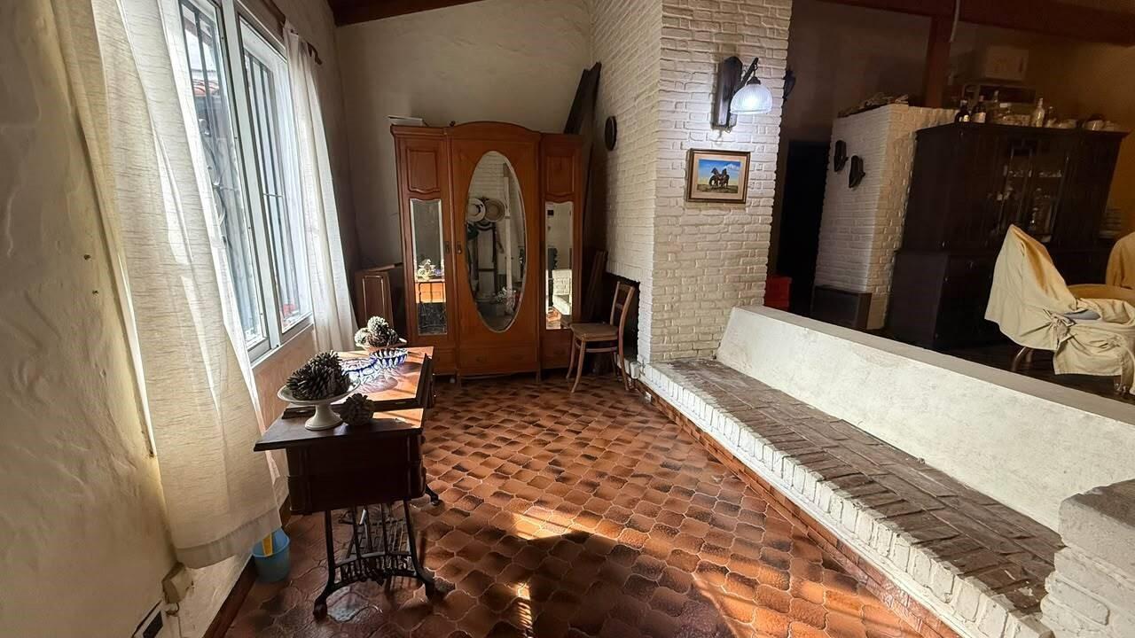 Foto de PH tipo casa en Venta en Villa Urquiza, Capital Federal, Buenos Aires, imagen 2