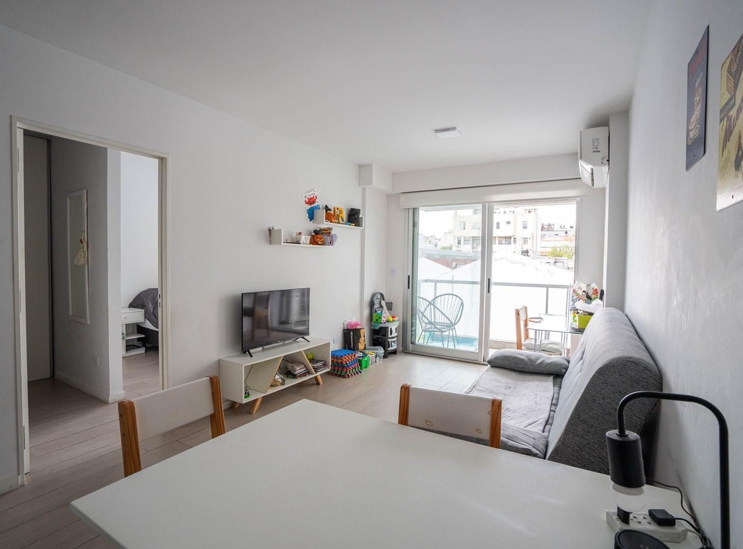 Foto de Departamento en Venta 2 ambientes con balcón en Almagro, Capital, imagen 1