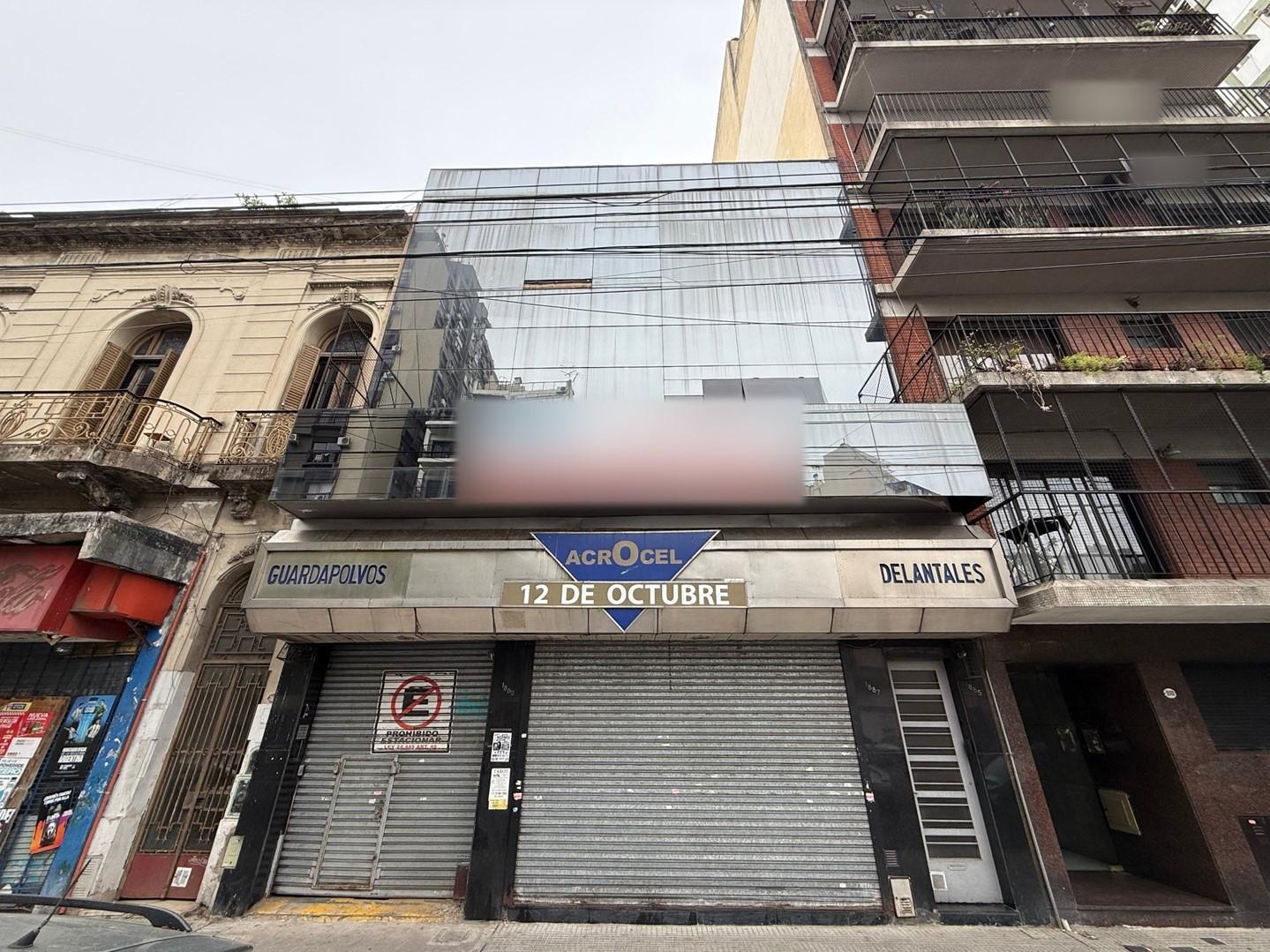 Foto de VENTA GALPÓN CON DEPARTAMENTO VILLA CRESPO SOBRE AV. SAN MARTÍN 1.070 M2, imagen 1