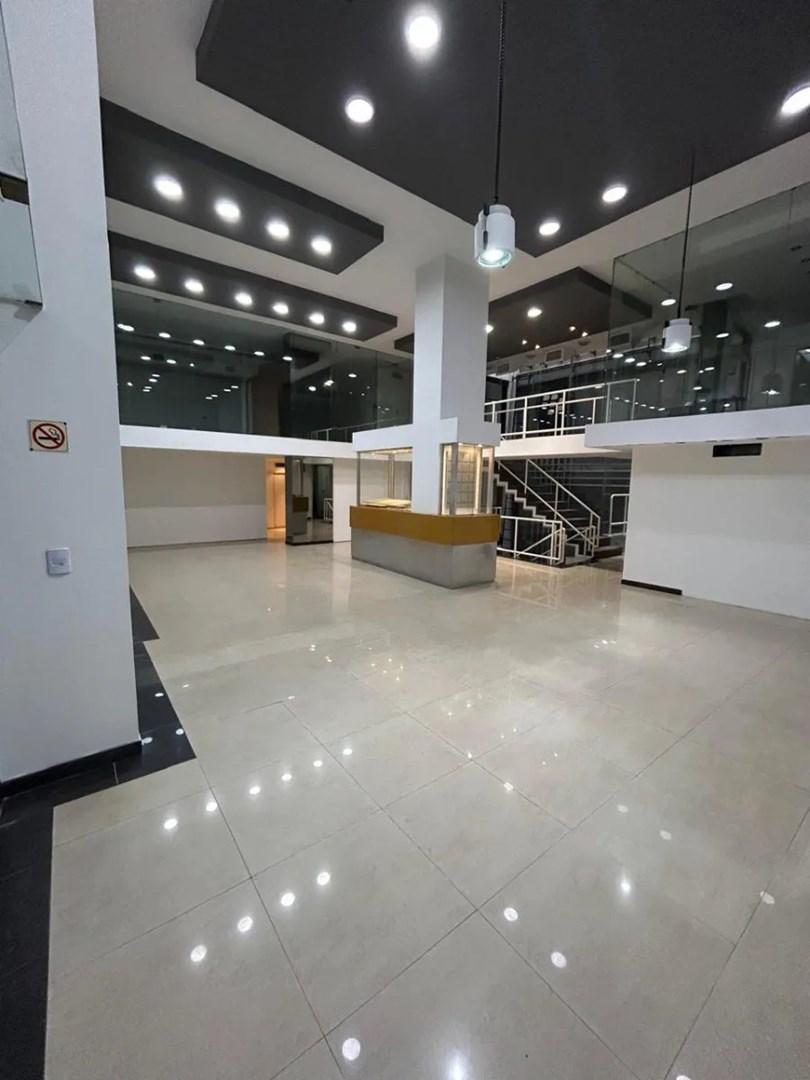 Foto de Local en Venta en Retiro, Capital Federal, Buenos Aires, imagen 1