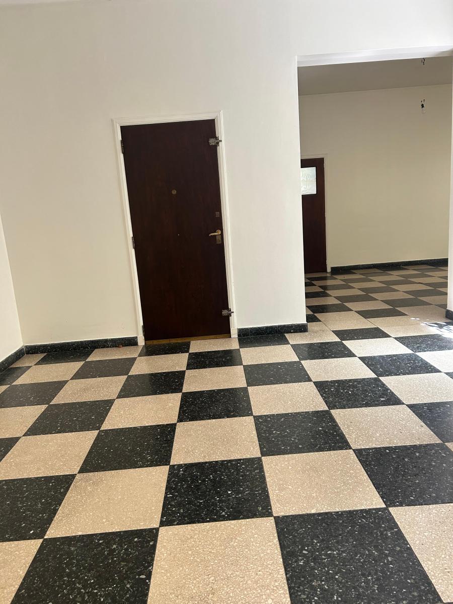 Piso de Categoria. Gran Patio. Muy Luminoso. Entre Rios Al 800.congreso. 4