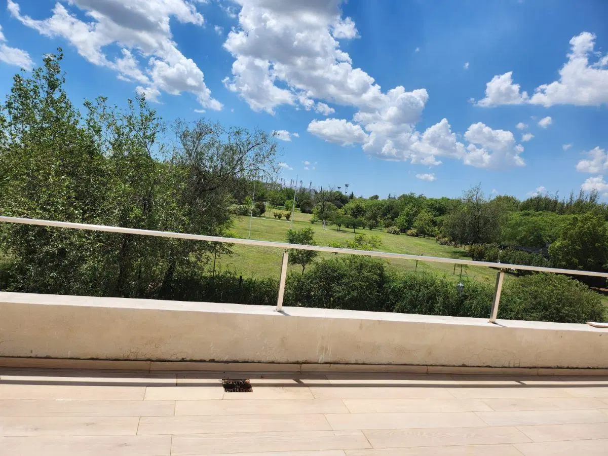 ALTOS DEL CHATEAU A ESTRENAR 8