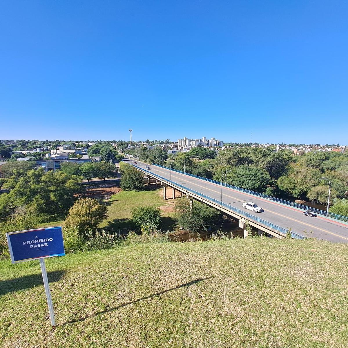 Terreno Esquina en Venta en Cerro de Las Rosas 1