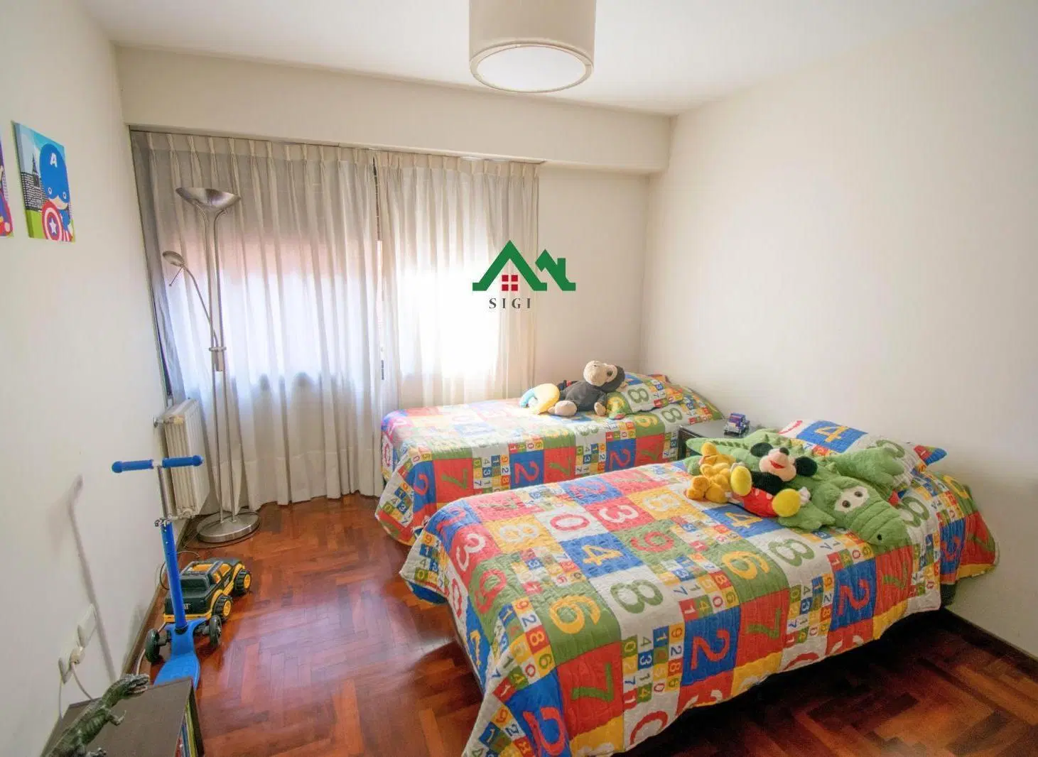 Departamento de 2 dormitorios en venta con cochera en Nueva Cordoba 3