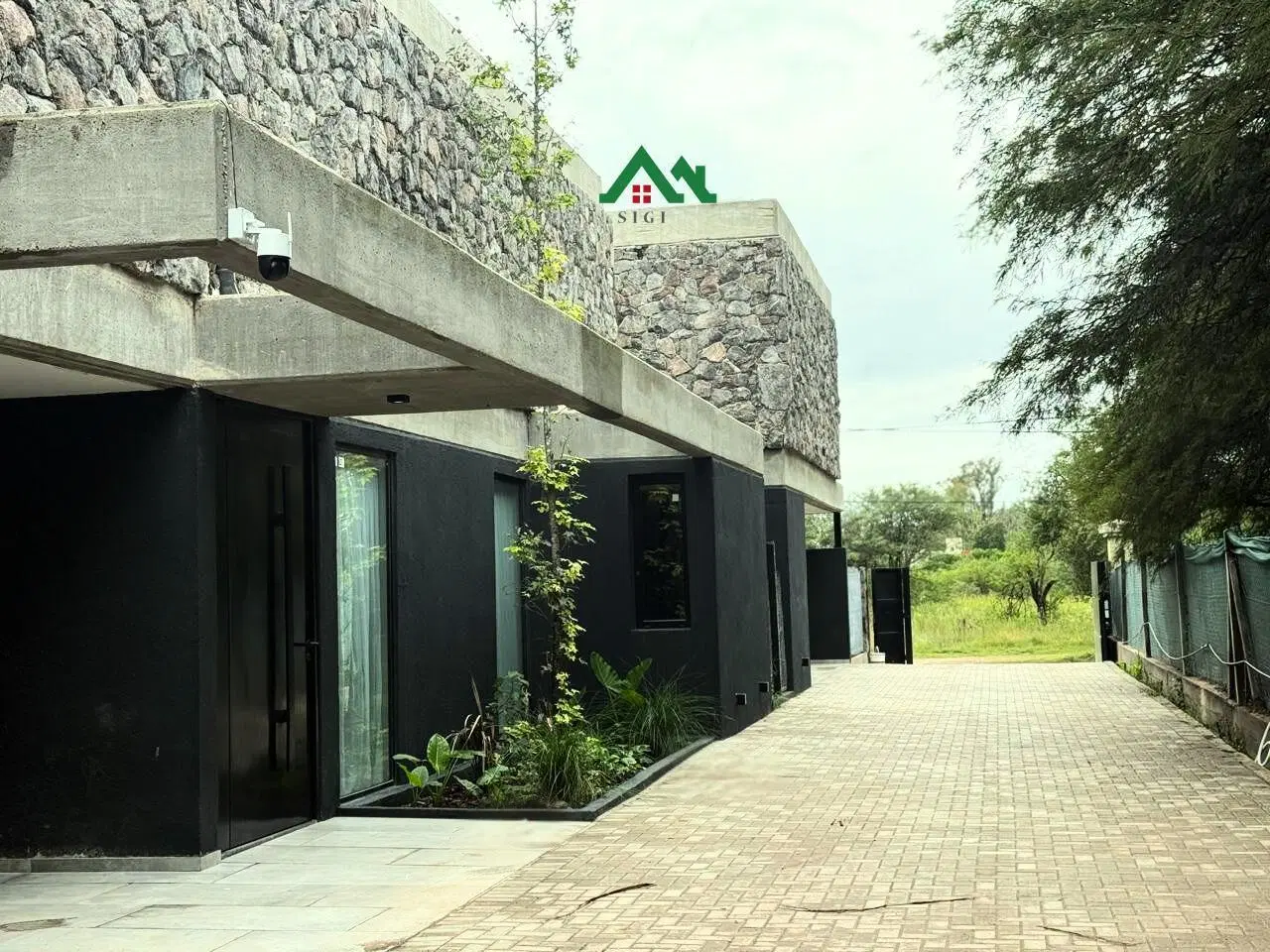 Casa en venta de 3 dormitorios - Barrio La Carolina, Housing Acacia Norte 1