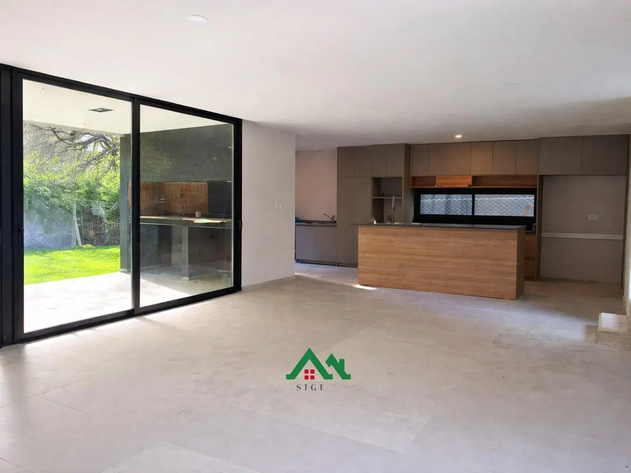 Casa en venta de 3 dormitorios - Barrio La Carolina, Housing Acacia Norte 3
