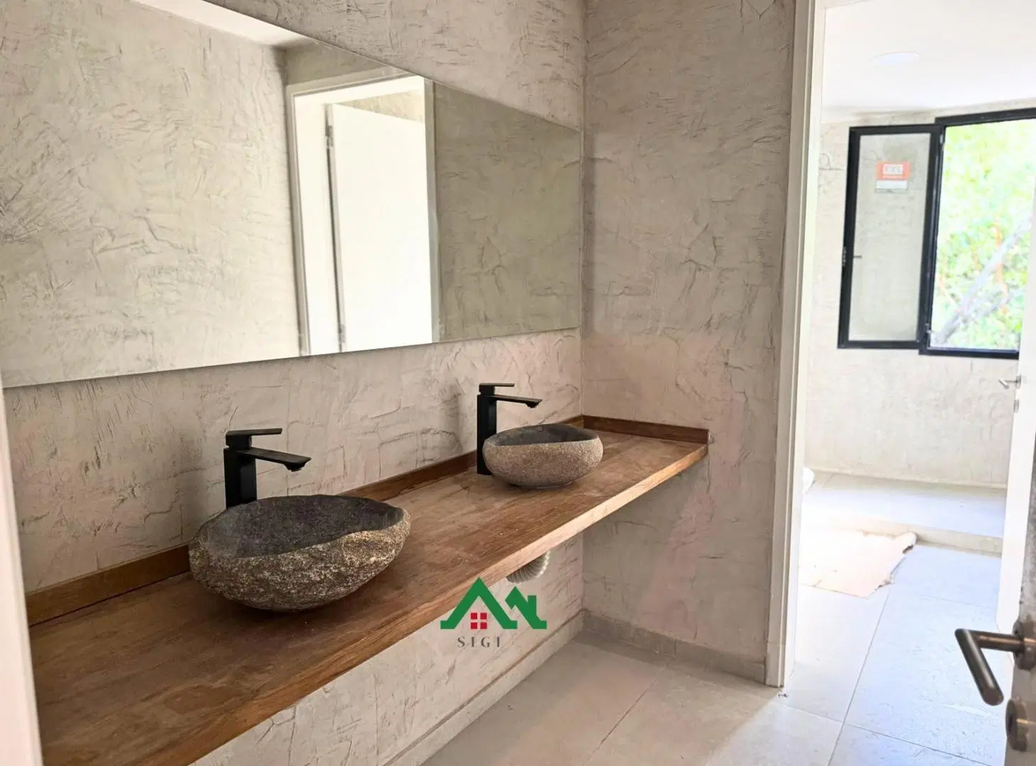 Casa en venta de 3 dormitorios - Barrio  La Carolina, Housing Acacia Norte 5
