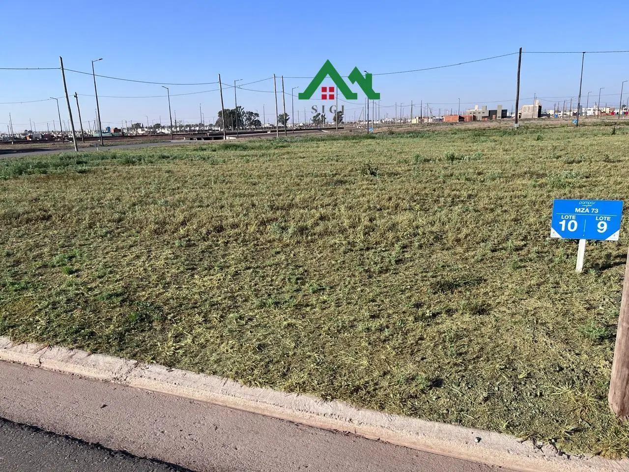 Terreno apto dúplex en venta en Abras de Manantiales – 300 m² 3