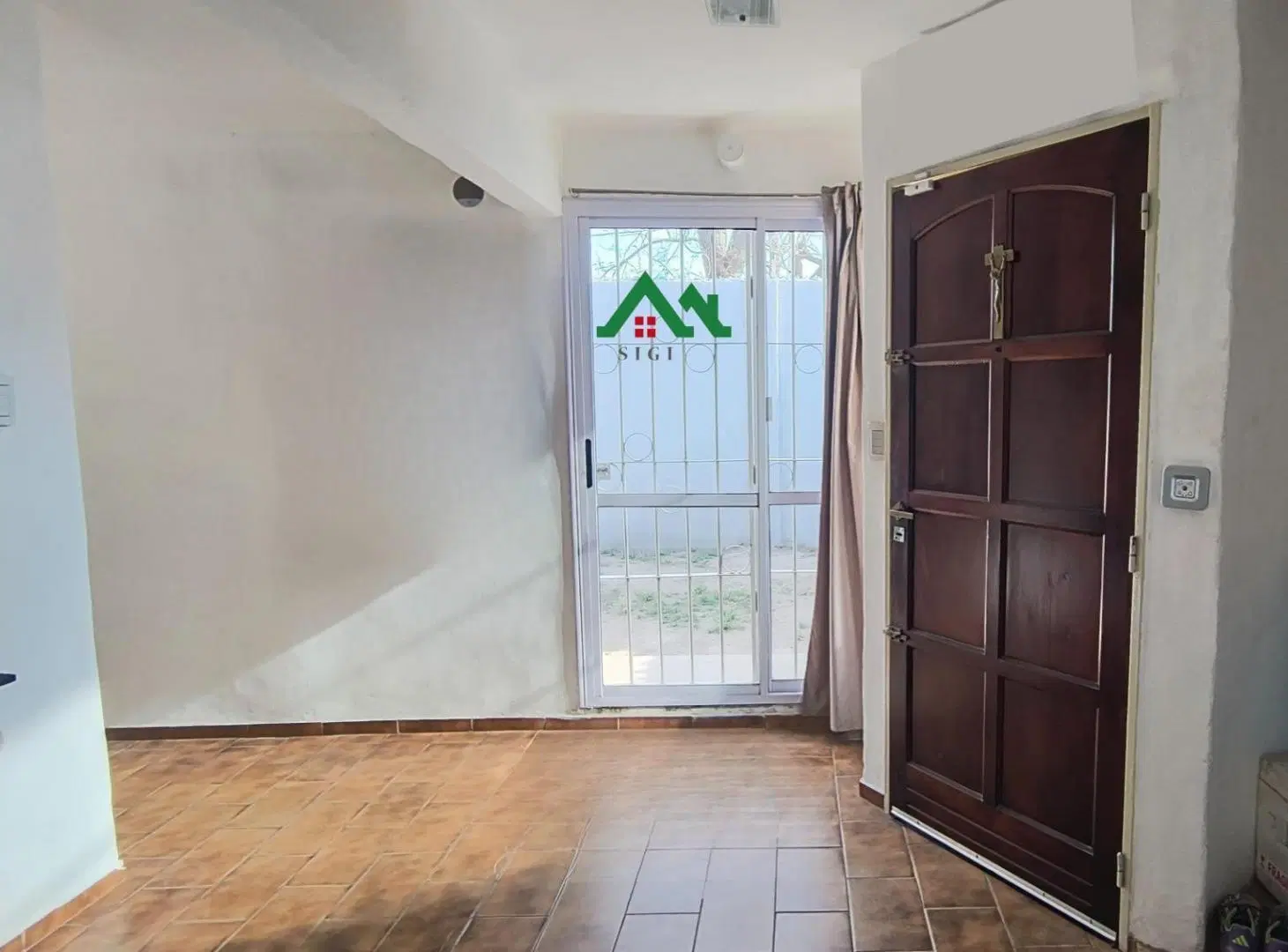 Casa en venta en Marqués de Sobremonte – 2 dormitorios con patio, quincho y cochera - apta crédito 1