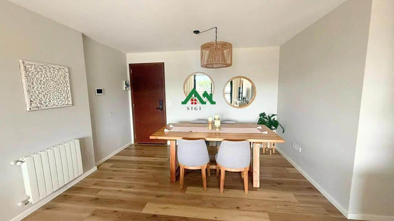 Departamento en venta de 1 dormitorio y cochera desocupado en Épica sobre Recta Martinolli 3