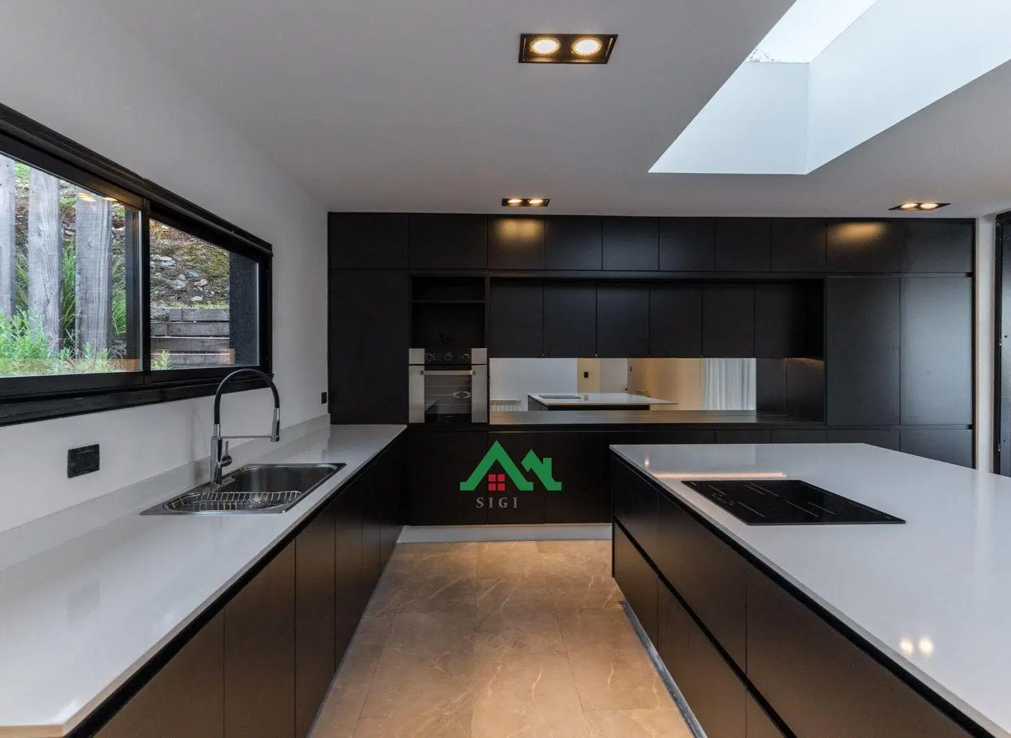 Casa de Categoría a estrenar en Venta | La Pankana – Zona Intercountry 3
