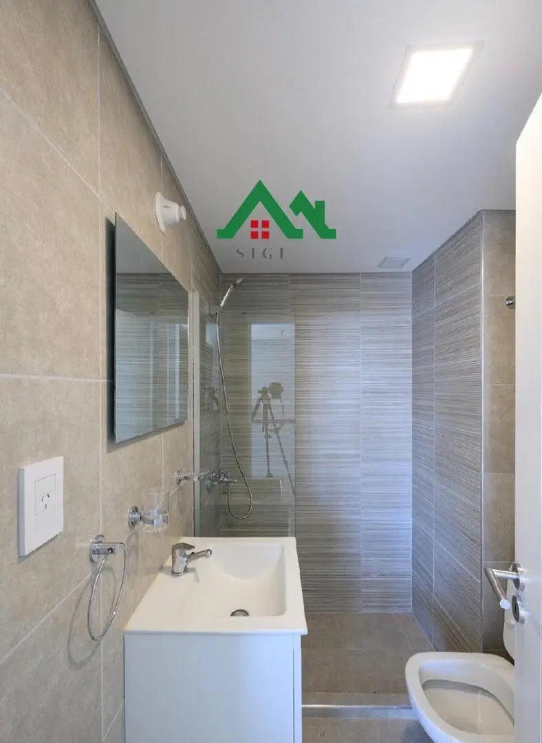 Departamento en venta de 2 dormitorios semipiso con balcon en el centro de Villa Maria 8
