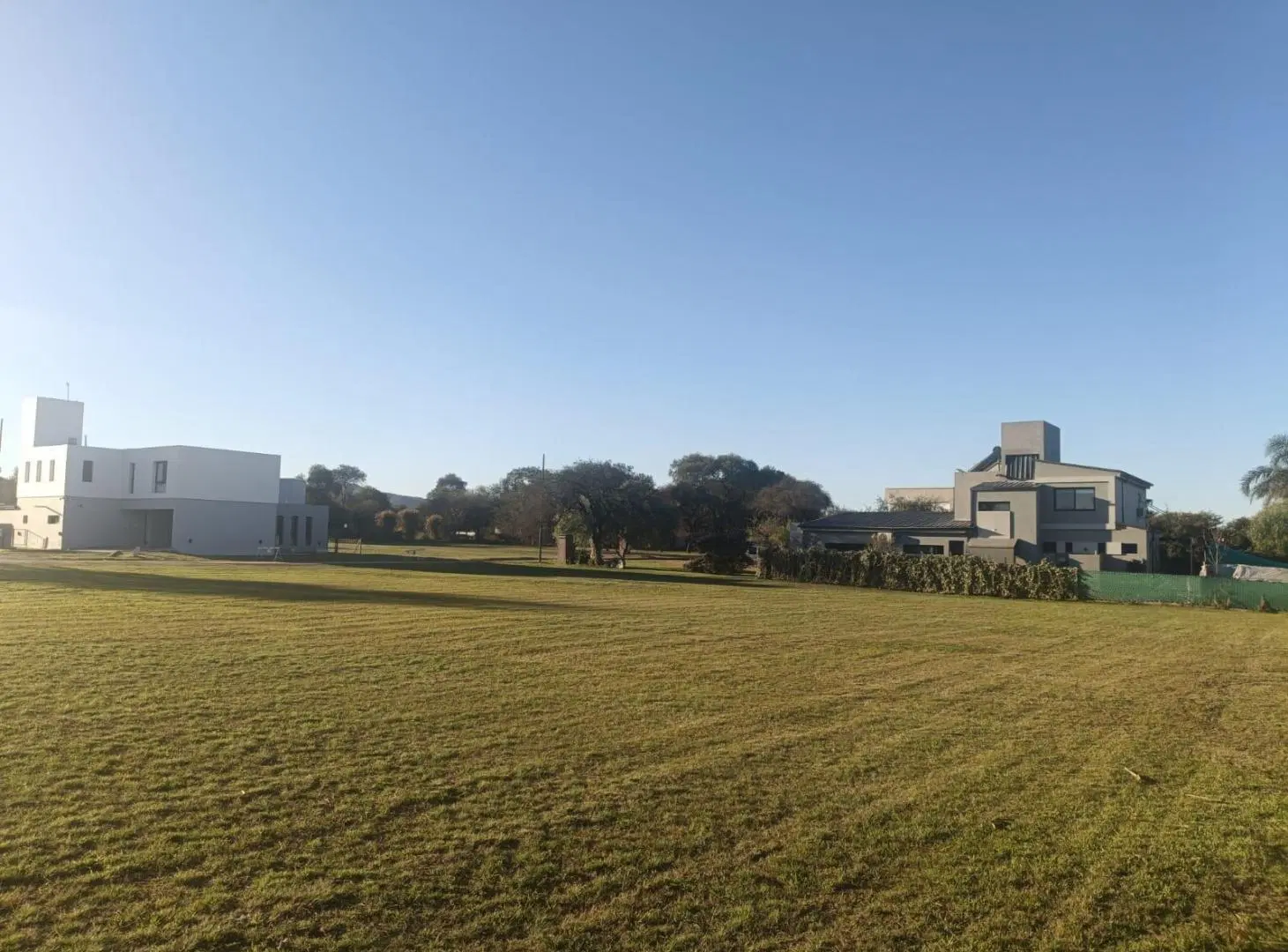 Terreno en Venta en Valle del Golf – Excelente Oportunidad para Construir 3