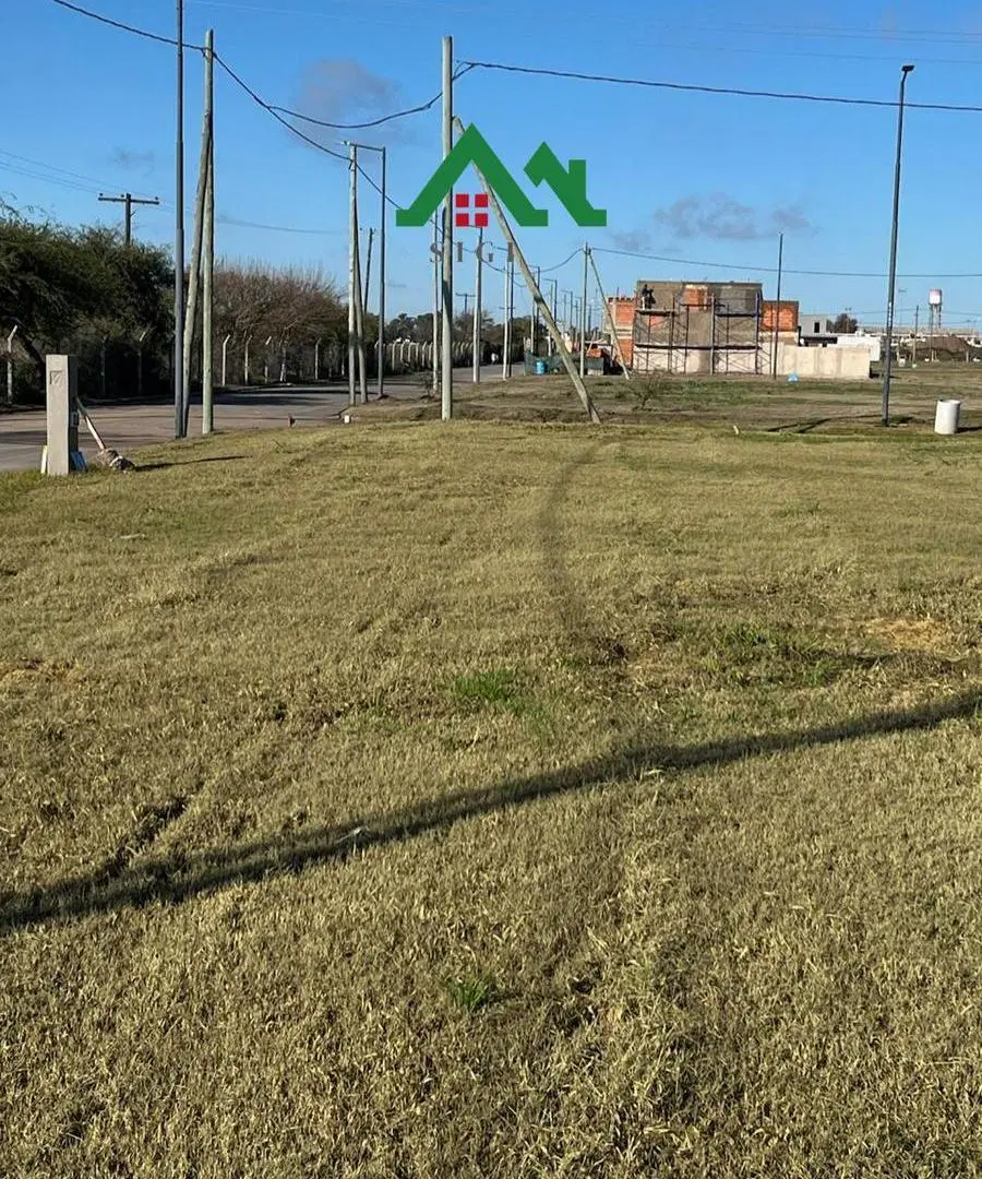 Terreno en Venta en Cuestas de Manantiales 259m2 totales - Barrio con seguridad 4