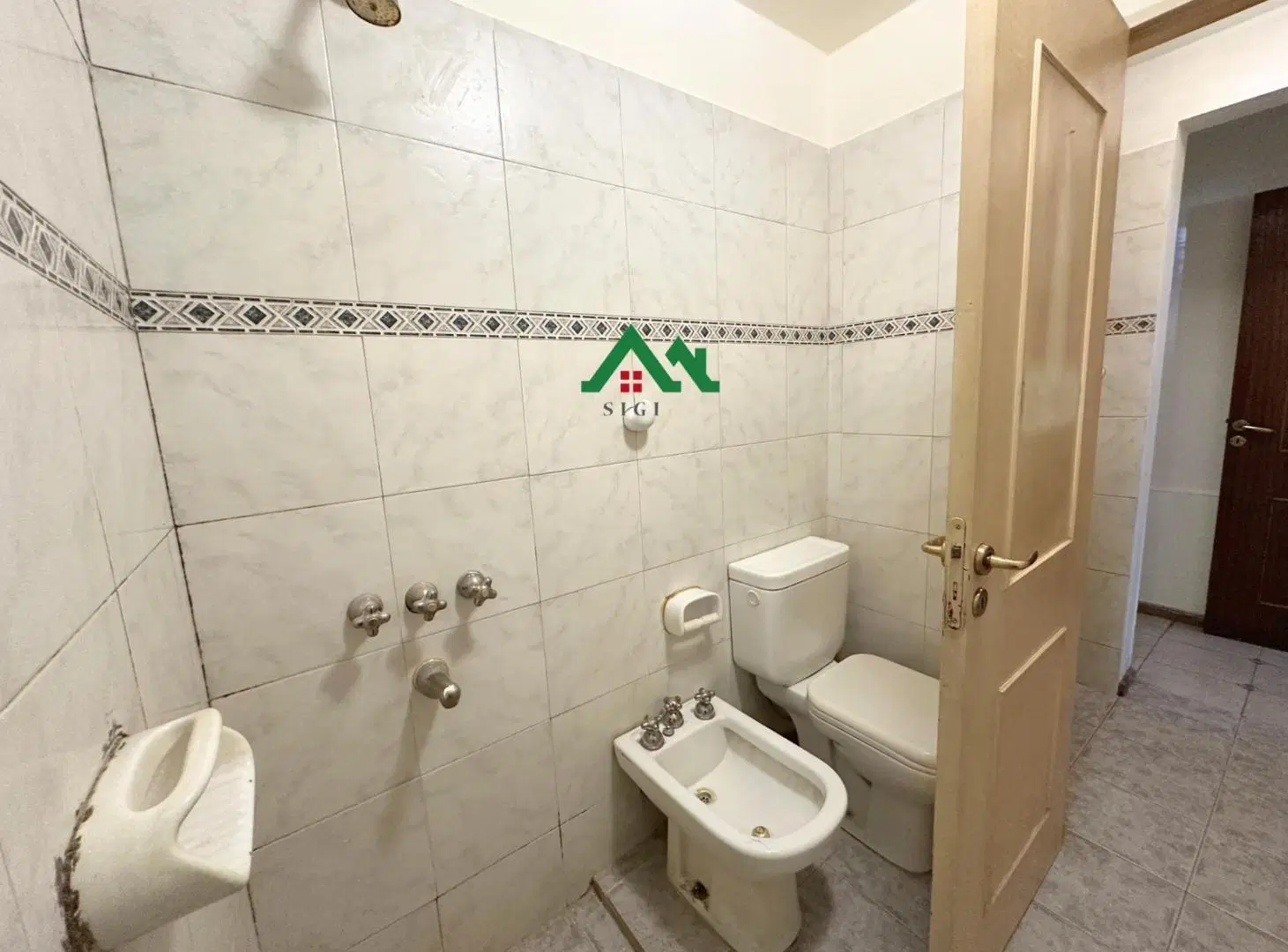 Casa en venta de 3 dormitorios en Villa Allende sobre terreno de 553m2 8