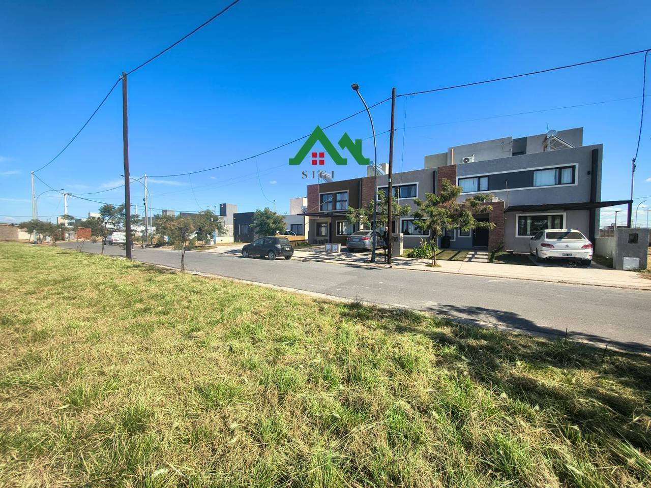 Foto de Terreno en venta Apto dúplex con escritura en Valle Cercano, imagen 1