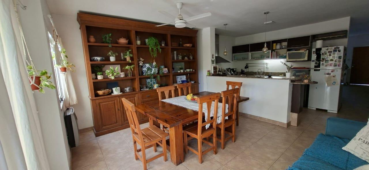 Foto de Casa en venta de 3 dormitorios en barrio Alejandro Centeno APTA CREDITO, imagen 3