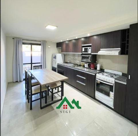 Foto de Departamento en venta de 2 y 3 Dormitorios – Cochera, Patio y Doble, imagen 4