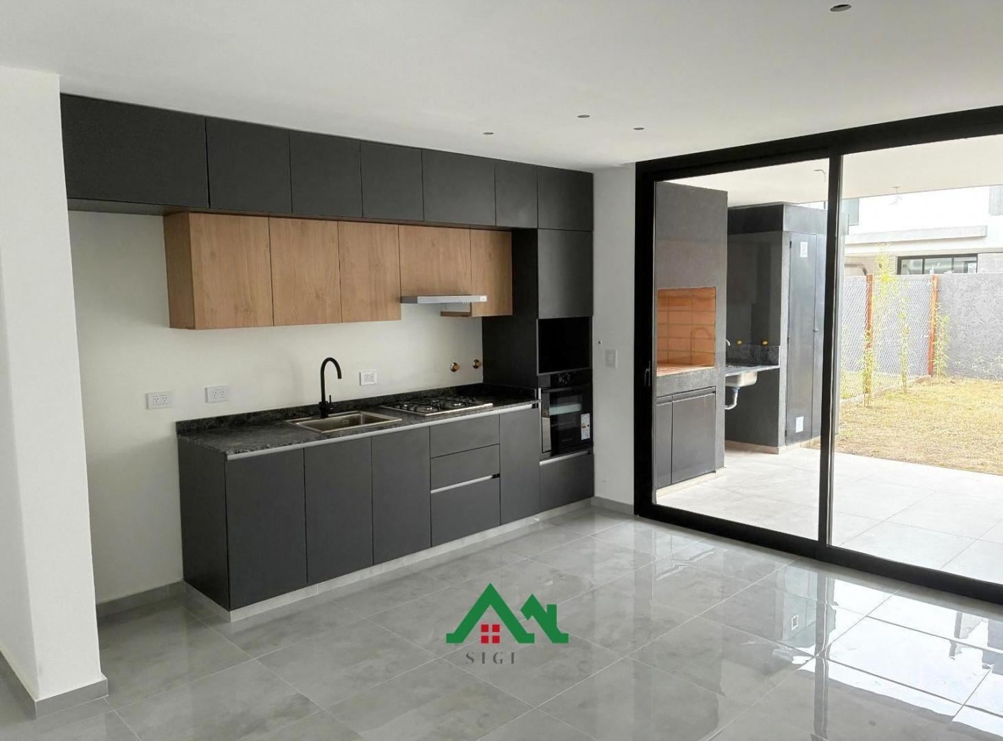 Foto de Dúplex en venta a Estrenar de 2 Dormitorios y Galería con Asador en, imagen 2