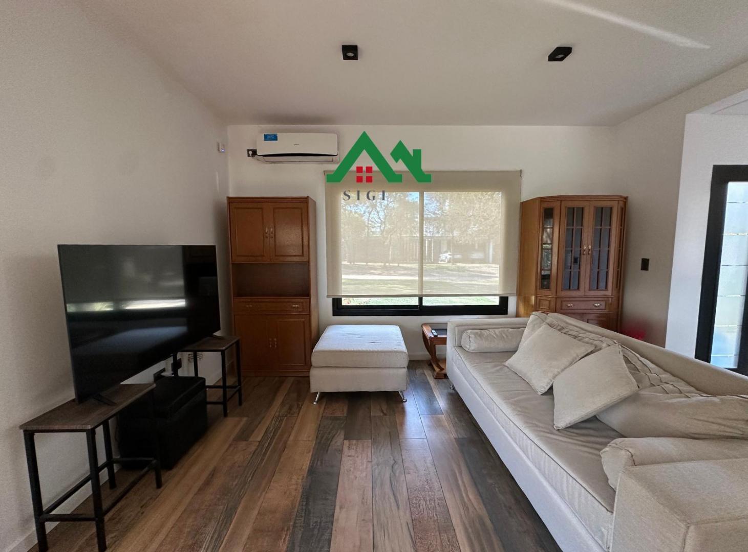 Foto de Casa en venta de 3 dormitorios con patio y pileta en Valle del Golf, imagen 5