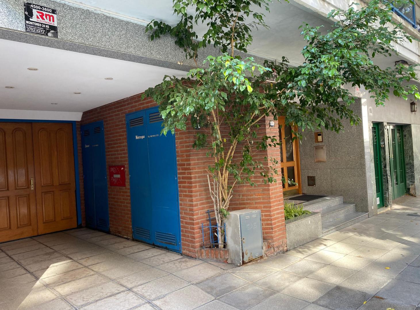 Departamento de 90 m² en Alquiler, con 1 dormitorio y escritorio o play room en Coghlan