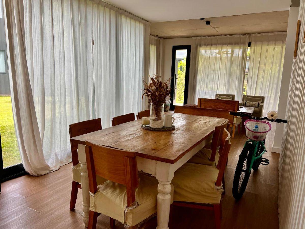 Foto de Depto duplex tipo casa con jardín en Pilar, barrio Estancias Golf, imagen 4