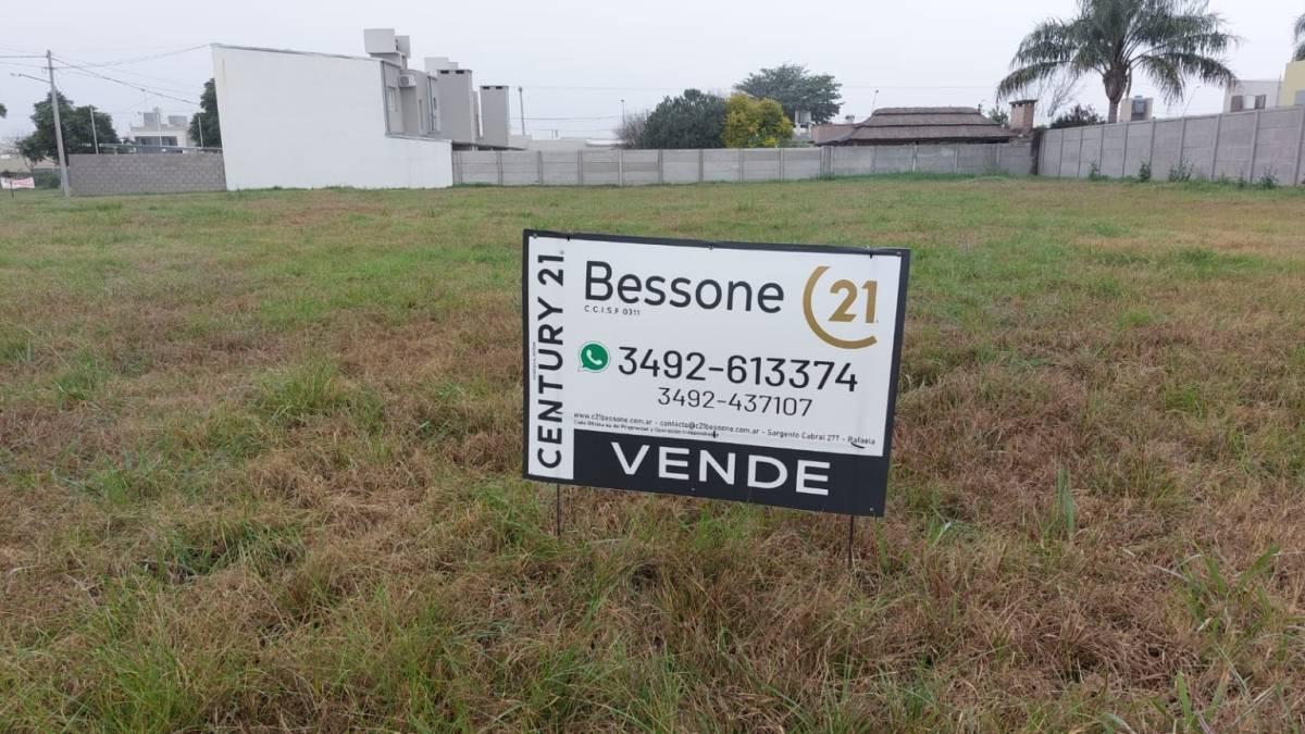 Foto de Se vende lote en Rafaela barrio Pizzurno, imagen 4