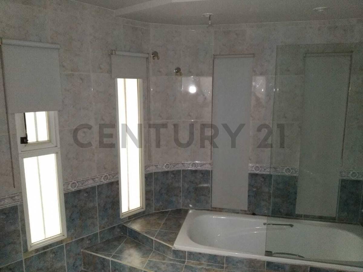 Casa a La Venta en Rafaela, Barrio Juan de Garay 3