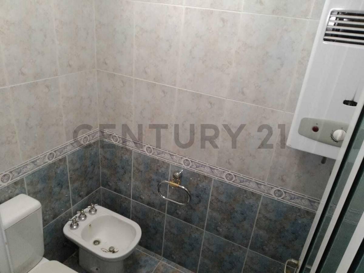 Casa a La Venta en Rafaela, Barrio Juan de Garay 5