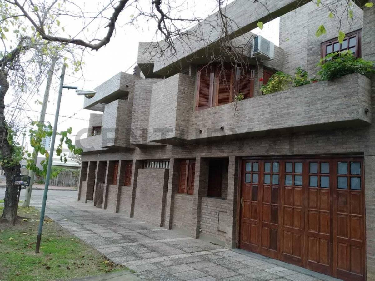Casa en Venta en Barrio Alberdi 2